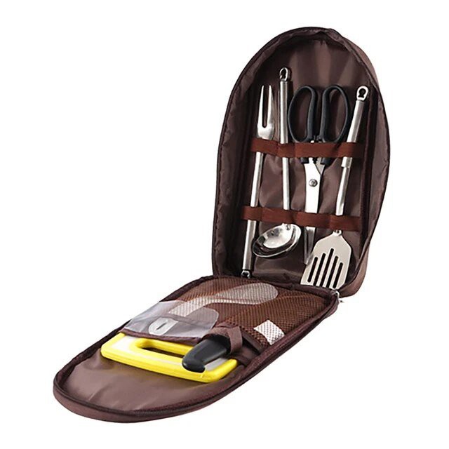Set di utensili da cucina da campeggio